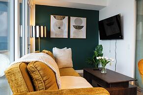 Fillmore Downtown Suites