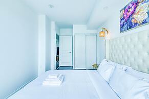Fillmore Downtown Suites