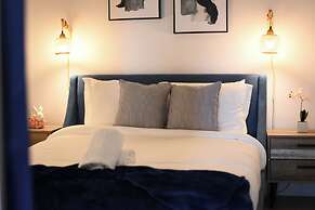 Fillmore Downtown Suites