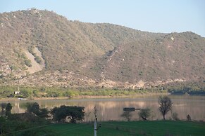 Narayani Bagh Resort And Restaurant