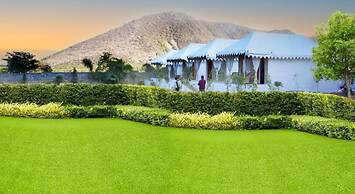 Narayani Bagh Resort And Restaurant