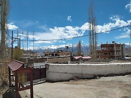 Donskit guest house