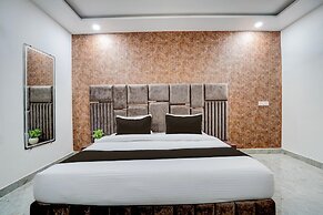 Deluxe Room Neelam Inn