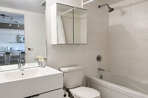 Downtown Toronto Hotel and Suites