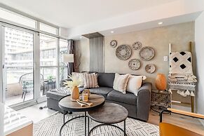 Downtown Toronto Hotel and Suites