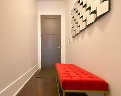 Downtown Toronto Hotel and Suites