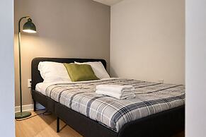Downtown Toronto Hotel and Suites
