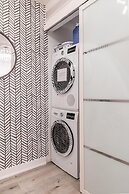 Downtown Toronto Hotel and Suites