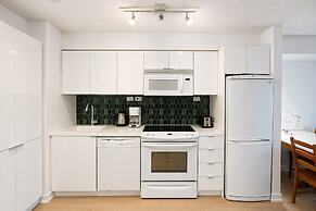 Downtown Toronto Hotel and Suites
