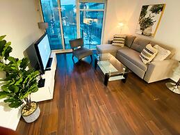 Downtown Toronto Hotel and Suites