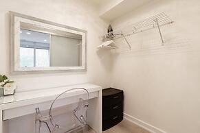 Downtown Toronto Hotel and Suites