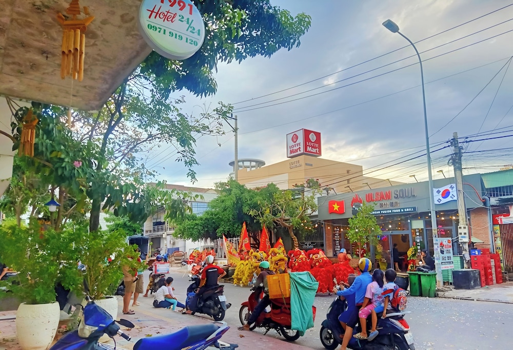 1991 Hotel Phan Thiet