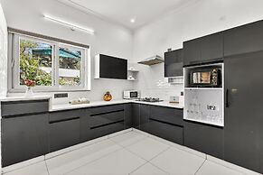 ELIVAAS Kimadi House 4 BHK With Pool