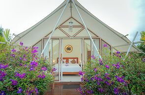 Svargan Lakeside Glamping & Restaurant