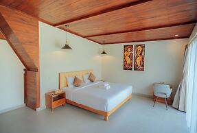 Svargan Lakeside Glamping & Restaurant