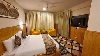 Carom Inn