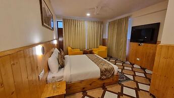 Carom Inn