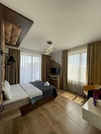 Hotel Platinum Lux
