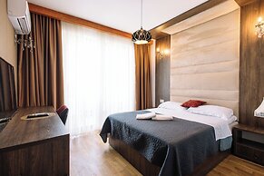 Hotel Platinum Lux