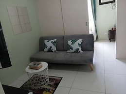 Greenleaf fast Wifi Green Residence