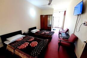 Hotel Rawalakot International