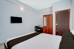 Deluxevenkat Inn