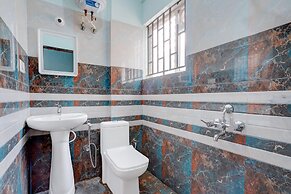 Deluxevenkat Inn