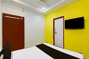 Deluxesri Vinayaka Luxury Rooms