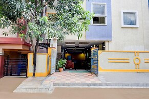 Deluxesri Vinayaka Luxury Rooms