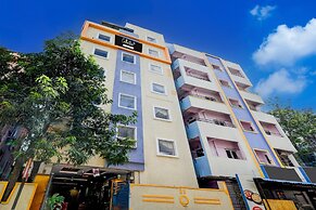 Deluxesri Vinayaka Luxury Rooms