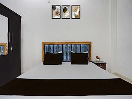 Deluxeveni Madhv Inn