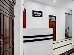 Deluxeveni Madhv Inn