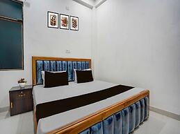 Deluxeveni Madhv Inn