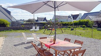Beach Holiday Home in Guisseny