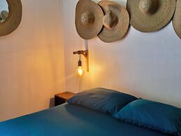 SANTA LOVA HOSTEL