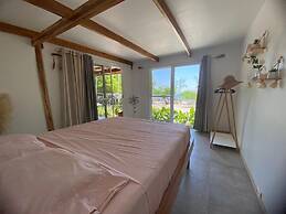 SANTA LOVA HOSTEL