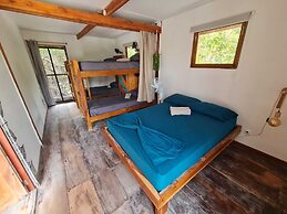 SANTA LOVA HOSTEL