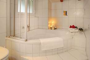 Apartment Dufour in Haus Brigitte