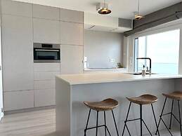 Apartment With sea View in Middelkerke for 6
