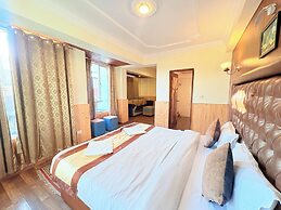Near Mall Rd Hotel Himalayan Retreat