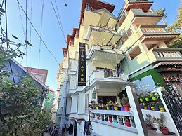 Near Mall Rd Hotel Himalayan Retreat
