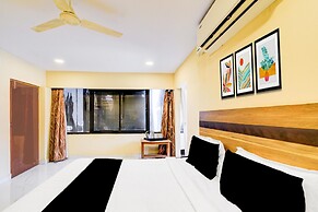 Deluxeshanthaa Residency