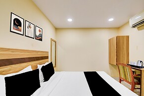 Deluxeshanthaa Residency