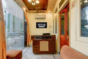 Deluxeaishwarya Inn