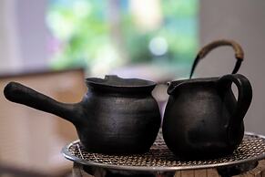 Aofeng Tangquan Secluded Villa