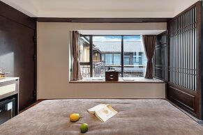 Aofeng Tangquan Secluded Villa