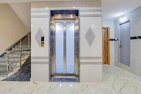 Deluxesri Balaji Luxury Rooms