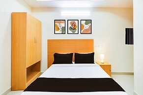 Deluxesri Balaji Luxury Rooms
