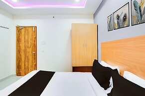 Deluxesri Balaji Luxury Rooms