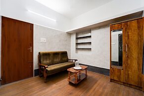 Deluxe Townhouse M K Elegance Inn